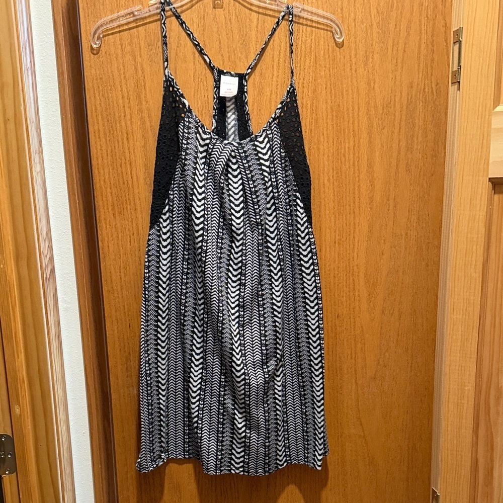Xhilaration Black and White Patterned Dress